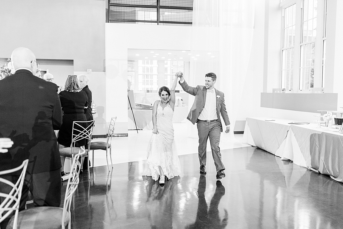 PalladiumSTLWedding_TorrieMattR_CatherineRhodesPhotography047.jpg