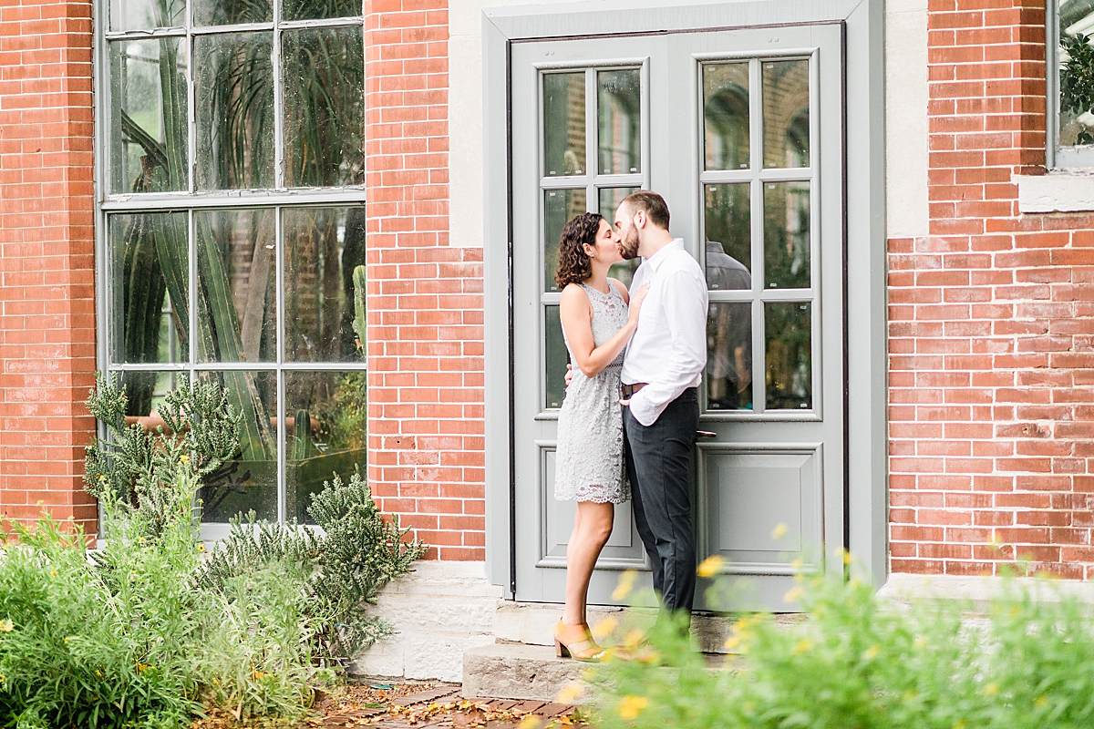 MissouriBotanicalGardenEngagements_KElseyCollin_CatherineRhodesPhotography-18.jpg