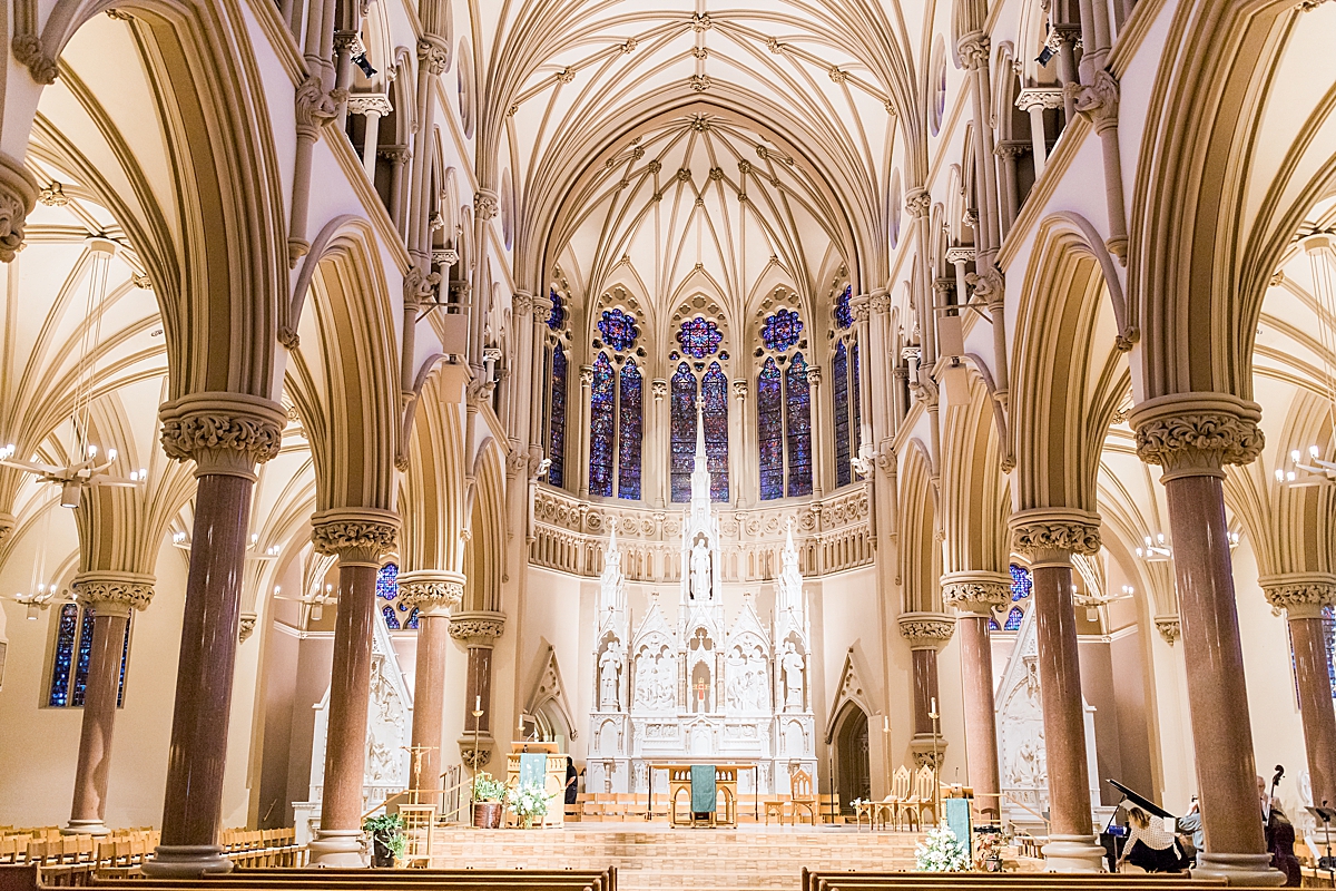 Silver Oaks Chateau Wedding, Silver Oaks Chateau Summer Wedding, St. Louis Wedding Photographer, Catherine Rhodes Photography, St. Francis Xavier Church Wedding, STL Wedding